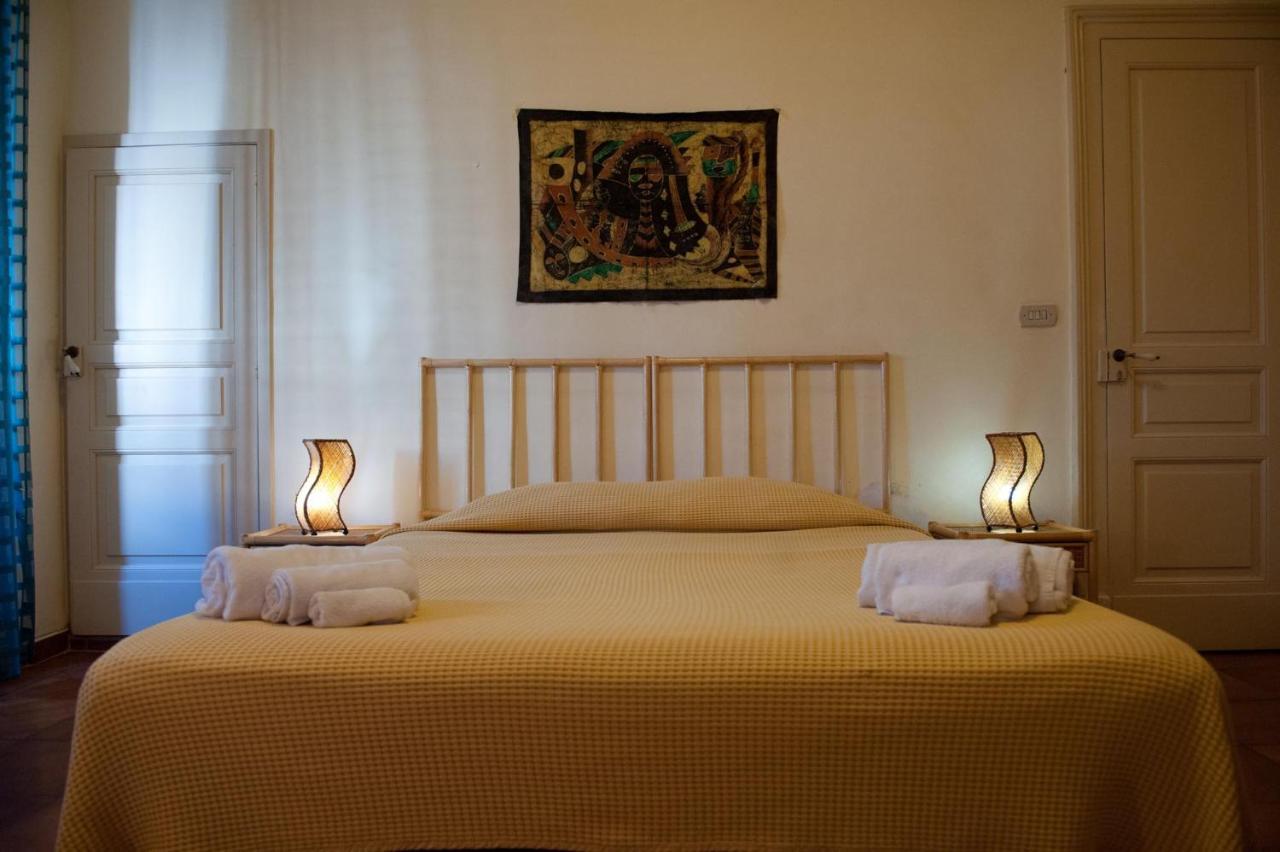 Ivana B&B Catania Bagian luar foto