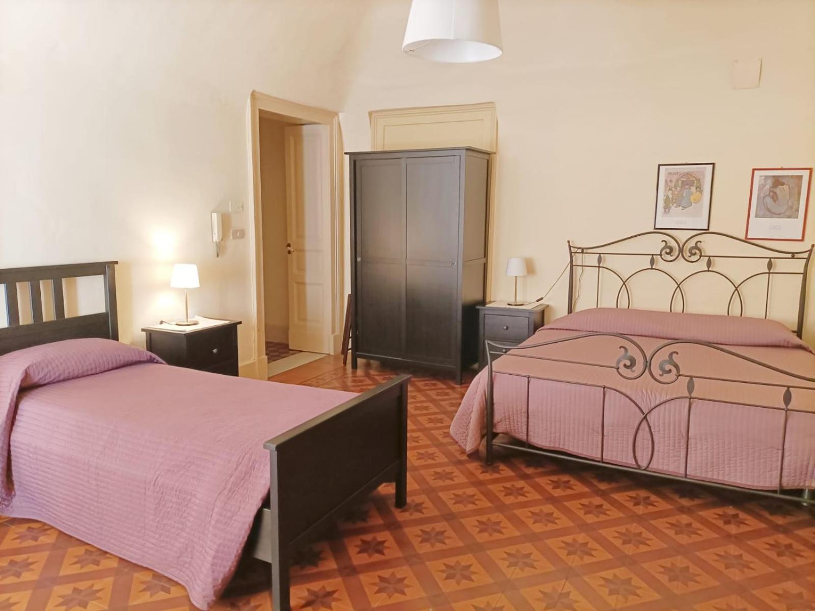 Ivana B&B Catania Bagian luar foto